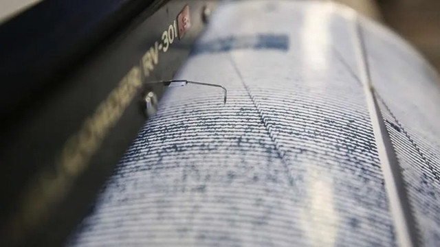 Gökçeada açıklarında 5.2 büyüklüğünde deprem! Edirne ve Çanakkale'de de hissedildi