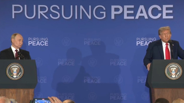 Trump ve Putin'den zirve sonrası açıklama: Çok yapıcı bir görüşme oldu