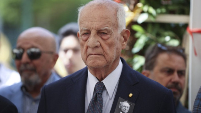 İnan Kıraç yoğun bakıma kaldırıldı