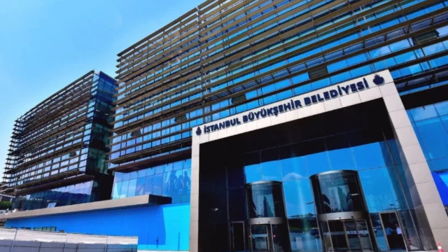 Avcılar ve Beşiktaş Belediyesi'ne operasyon