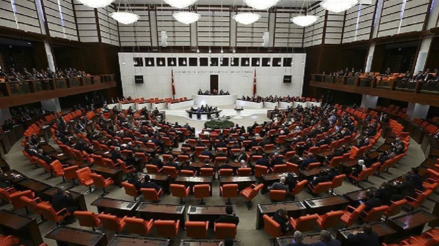 Cinsel suç ve uyuşturucudan sabıka kaydı olanlar artık bu işlerde çalışamayacak