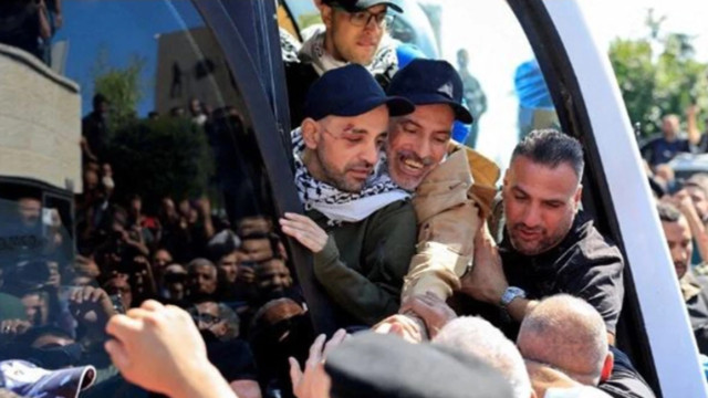 Esir takası tamamladı! 2 bine yakın Filistinli serbest bırakıldı