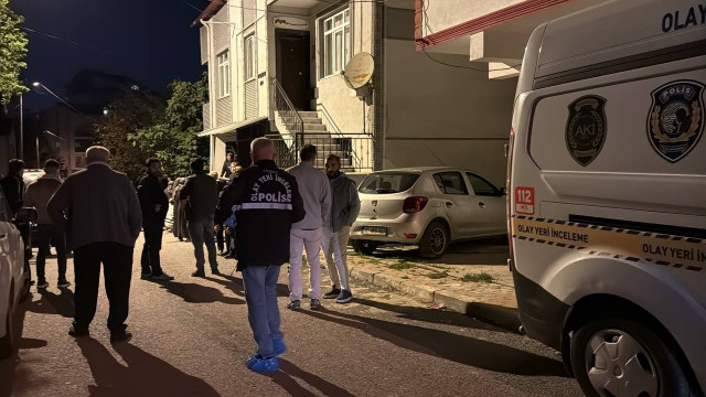 Kocaeli'de bir kişi tartıştığı kızını tabancayla yaraladıktan sonra intihar etti