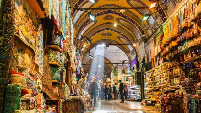 Kapalıçarşı'da büyük operasyon: Çok sayıda gözaltı var