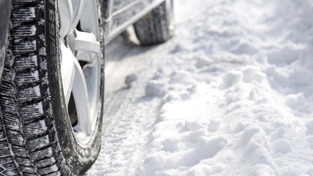 Kış lastiği takmayan yandı! 5 ay boyunca 5.856 TL ceza kesilecek