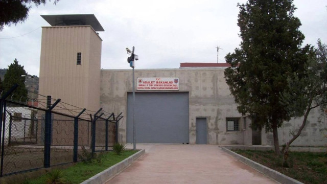 İmralı ziyaretinin ayrıntıları ortaya çıktı! Milletvekilleri dışında yetkili yok