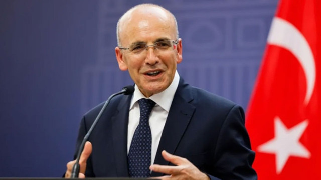 Bakan Şimşek’ten en düşük emekli maaşı için kritik açıklama!