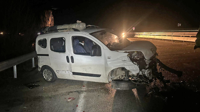 Çorum'daki zincirleme trafik kazasında 4 kişi yaralandı