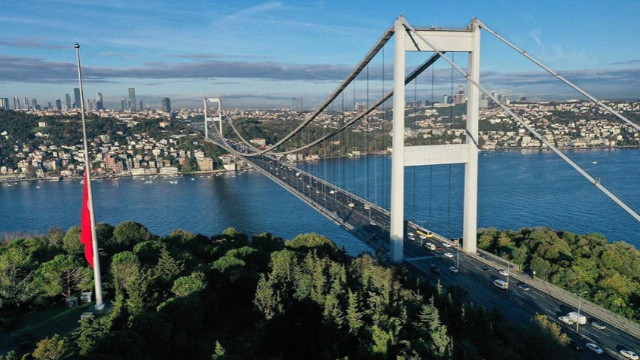 Köprü ve otoyol geçiş ücretlerine zam geldi!