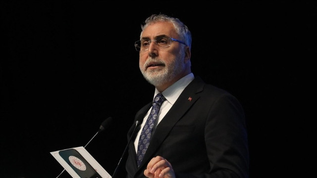 Bakan Işıkhan: İşsizlik yüzde 7,7’ye geriledi