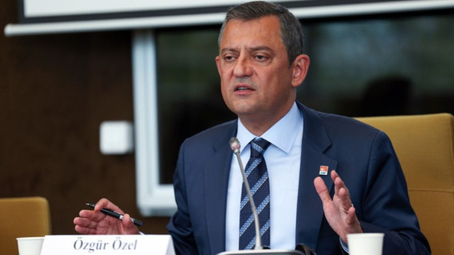 Özel’den sert çıkış: Yarın sabah bu sabahtan daha zor olacak