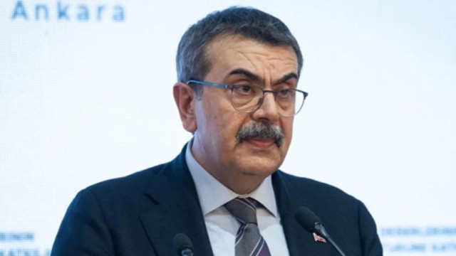 Bakan Yusuf Tekin'den 'ara tatil' açıklaması: Kaldırılması gündemde!