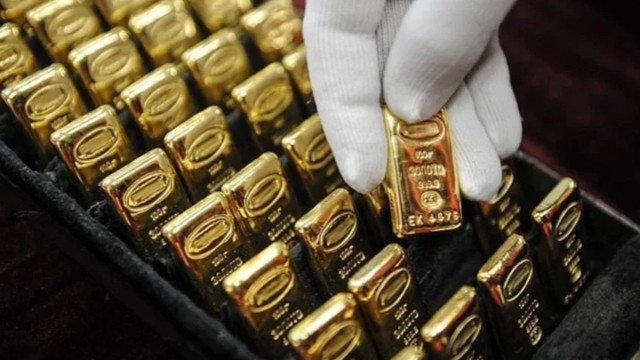 Merkez bankalarından dikkat çeken altın hamlesi: Ons altın resmen çakılmıştı!