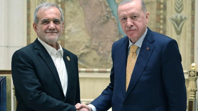 Pezeşkiyan’dan Cumhurbaşkanı Erdoğan’a övgü: Duruşu takdire şayandır