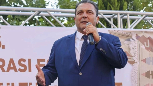 Uşak’ta CHP’li eşme belediyesi’ne "İrtikap" operasyonu: Belediye başkanı ve eşi gözaltında