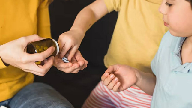 Çocuklarda bilinçsiz vitamin kullanımına dikkat: Karaciğer ve böbrek hasarı riski!