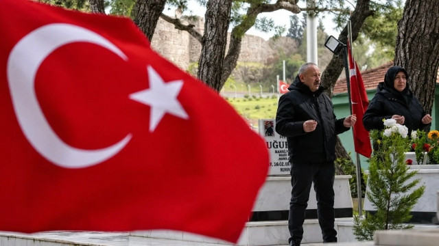 Şehit yakını aylıklarına büyük zam! 'Onursal şehit çocuğu' dönemi başlıyor