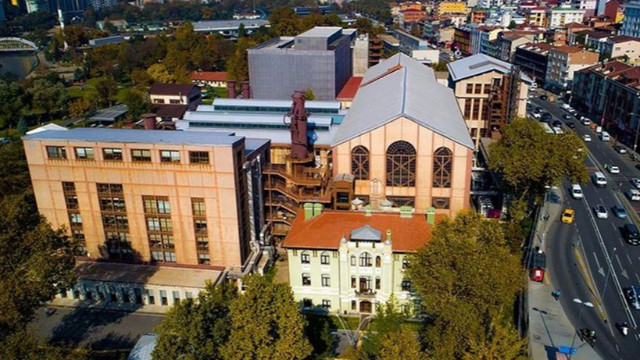 Cumhurbaşkanı Erdoğan imzasıyla Bilgi Üniversitesi yeniden açıldı