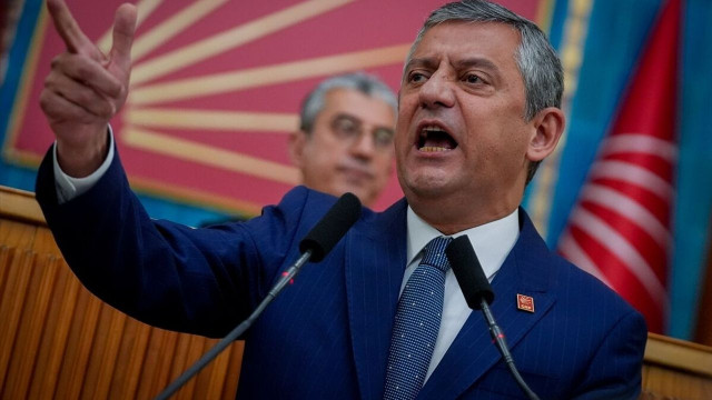 CHP'deki kürsü savaşında son durum! Özgür Özel yarın kürsüye çıkacak mı?