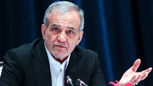 İran Cumhurbaşkanı Pezeşkiyan dünyaya resti çekti: Sahayı da masayı da terk etmedik