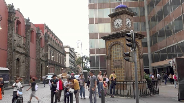 2026 Dünya Kupası'nın kalbinde bir Osmanlı anıtı: Mexico City'nin açılış heyecanına ecdat yadigarı saat eşlik ediyor