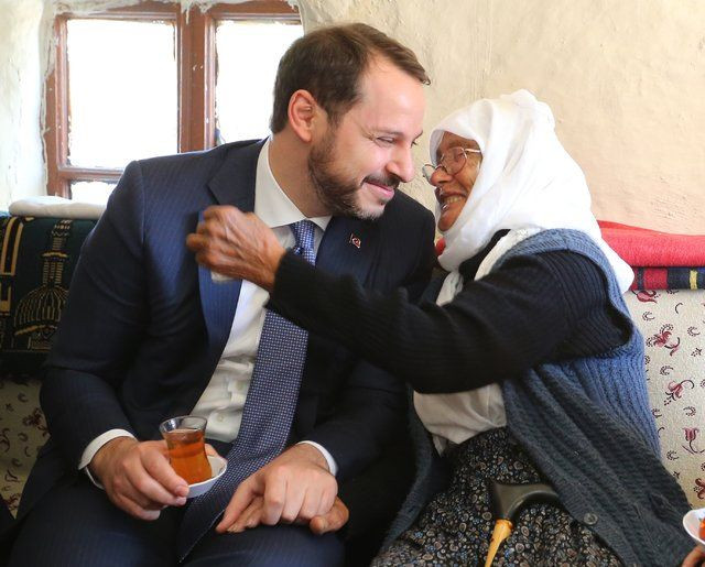 Bakan Albayrak Hesna nineyi ziyaret etti - Sayfa 7