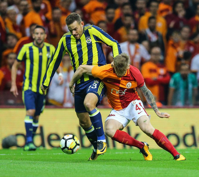 Yazarlar, Galatasaray - Fenerbahçe derbisini yorumladı - Sayfa 12