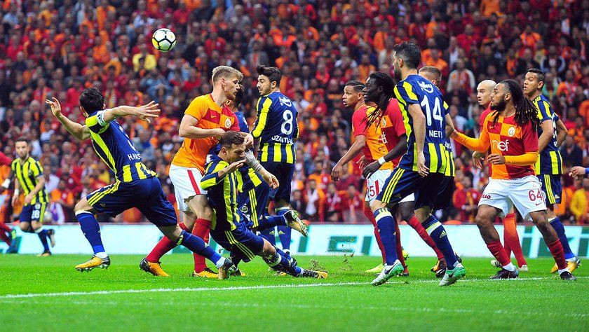 Yazarlar, Galatasaray - Fenerbahçe derbisini yorumladı - Sayfa 15