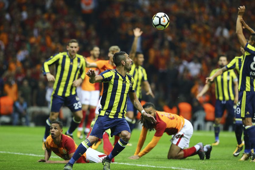 Yazarlar, Galatasaray - Fenerbahçe derbisini yorumladı - Sayfa 20