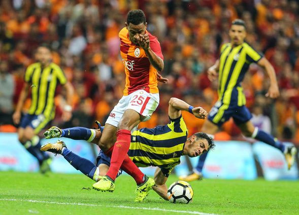 Yazarlar, Galatasaray - Fenerbahçe derbisini yorumladı - Sayfa 28