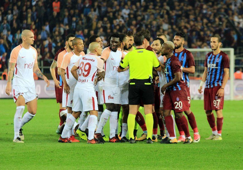 2-1 mağlubiyetin ardından sarı kırmızılılar Tudor'a tepki yağdırdı - Sayfa 13