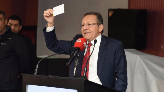 Otofaji ne demek? İstifa eden AK Partili Balıkesir Belediye Başkanı Uğur'un otofaji açıklaması!