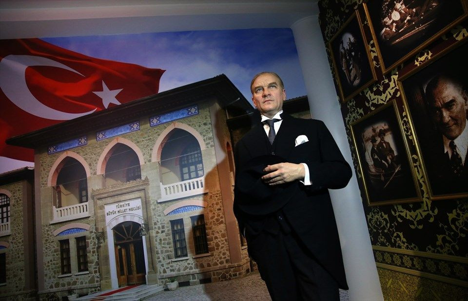 Neşet Ertaş Madame Tussauds müzesinde - Sayfa 5