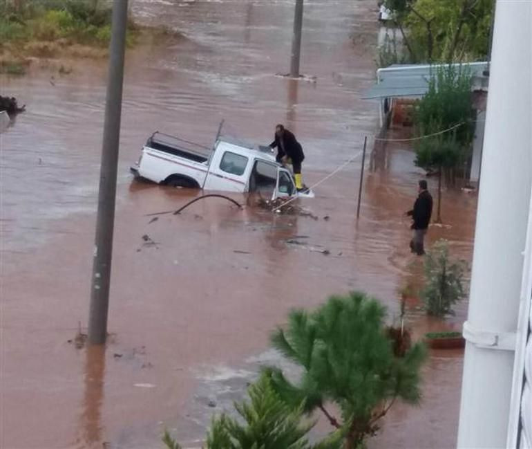 Mersin'de sağanak yağış sele neden oldu - Sayfa 3