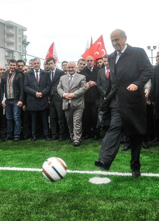 Bahçeli: Beşiktaş’ı bırakırım - Sayfa 8