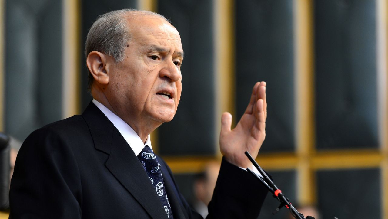 Bahçeli: Beşiktaş’ı bırakırım - Sayfa 15