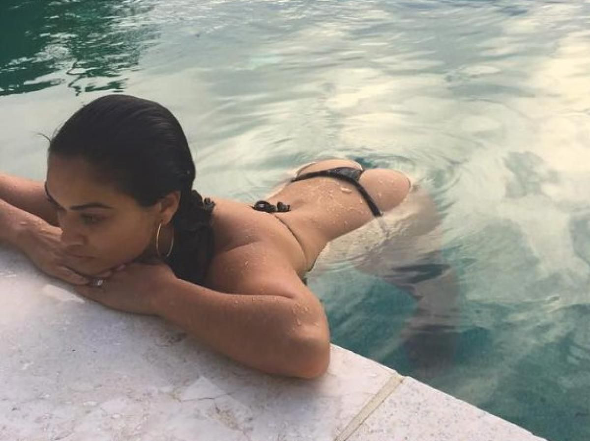 Shanina Shaik reklam için soyununca markayı kimse takmadı - Sayfa 27