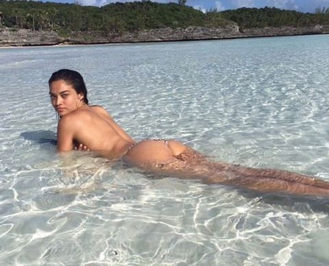 Shanina Shaik reklam için soyununca markayı kimse takmadı - Sayfa 52