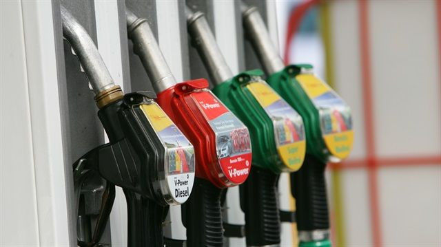 Bir depo benzine bir kilo kıyma zammı - Sayfa 3