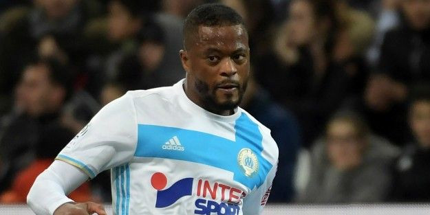 Patrice Evra 7 ay futboldan men edildi - Sayfa 5