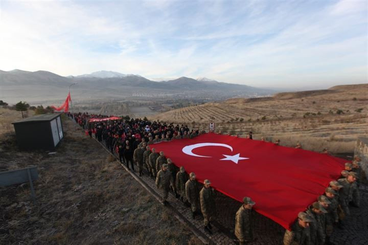 Aziziye Tabyalarına saygı yürüyüşü düzenlendi - Sayfa 3