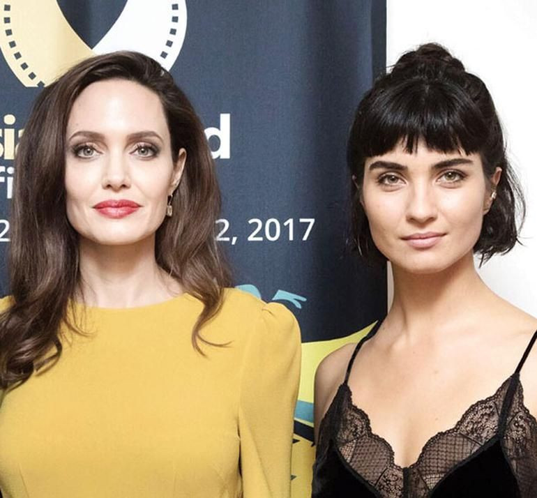 Angelina Jolie ile Tuba Büyüküstün bir araya geldi - Sayfa 2