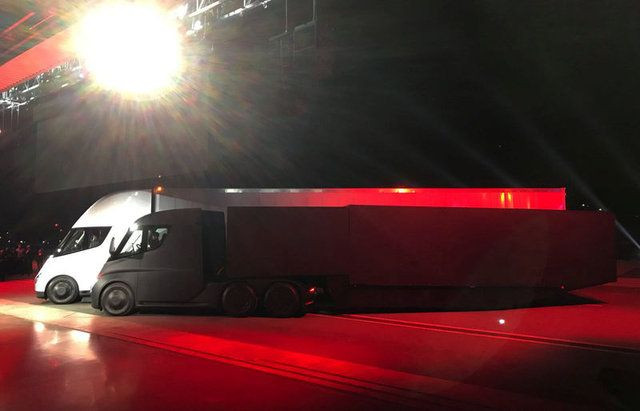 Tesla’nın elektrikli TIR’ı tanıtıldı - Sayfa 8