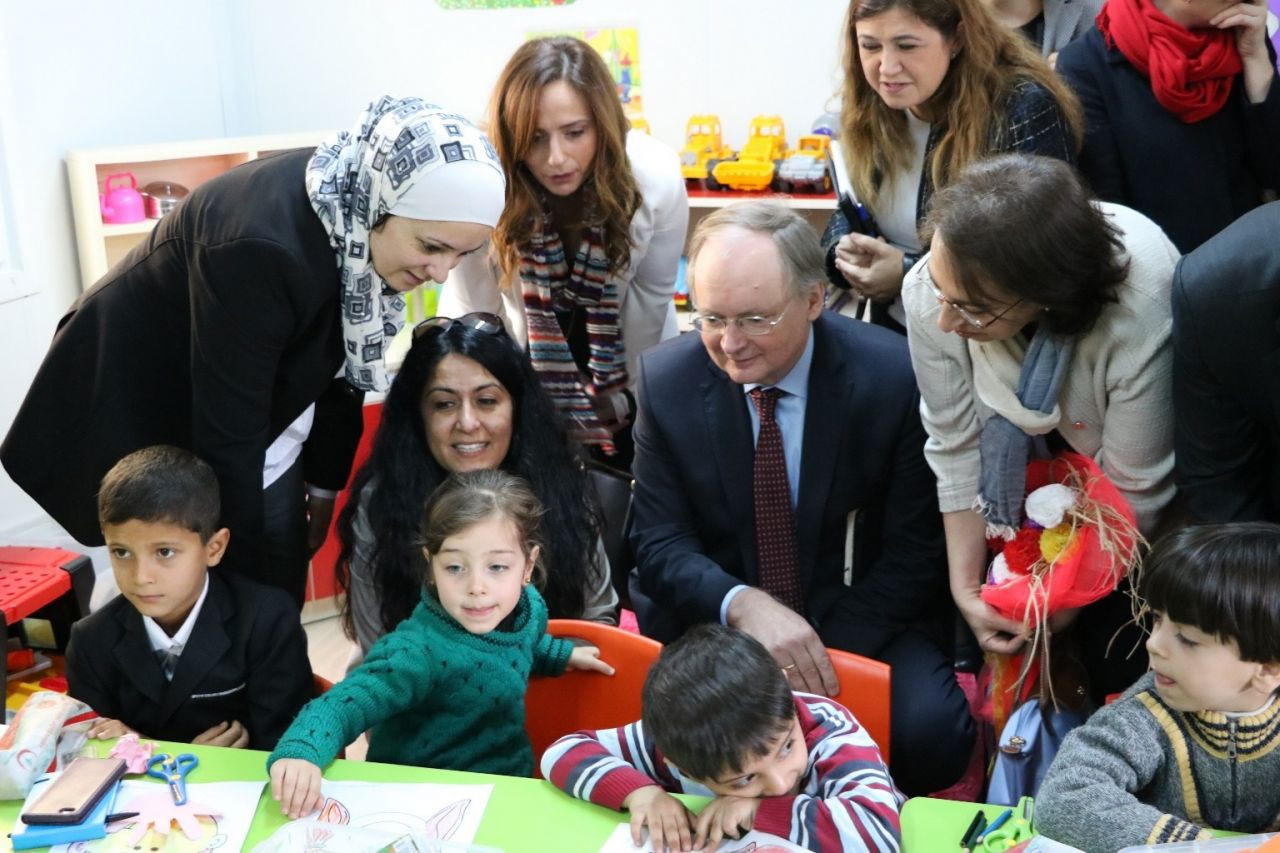 Büyüküstün’den çocuklara ziyaret - Sayfa 21