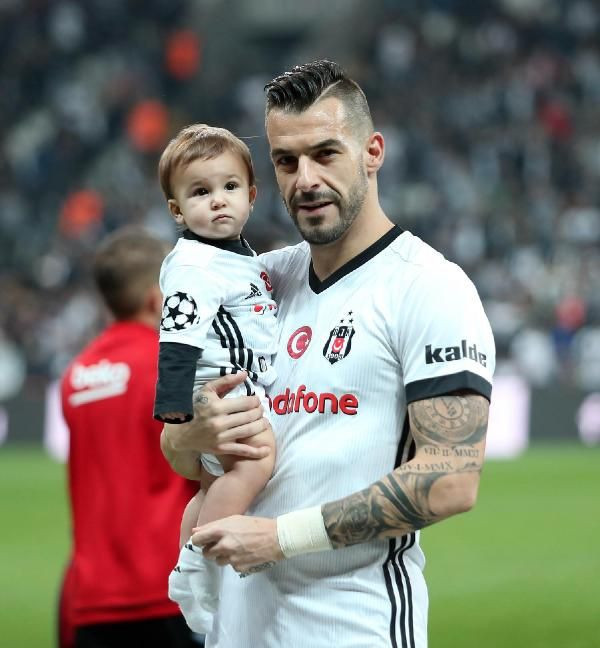 Beşiktaş - Akhisarspor maçından görüntüler - Sayfa 9