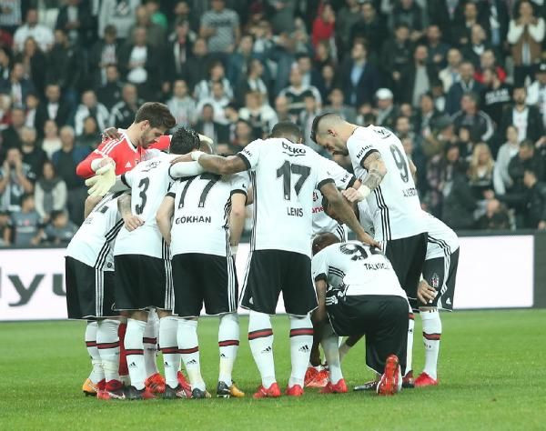 Beşiktaş - Akhisarspor maçından görüntüler - Sayfa 10