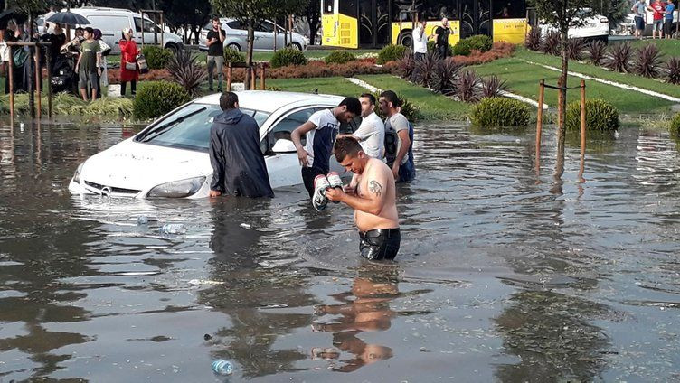 İstanbul’da 20 saat sürecek yağış bekleniyor - Sayfa 2