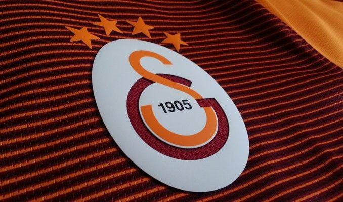 Galatasaray icraya verildi, kulüp arabası haczedildi - Sayfa 1