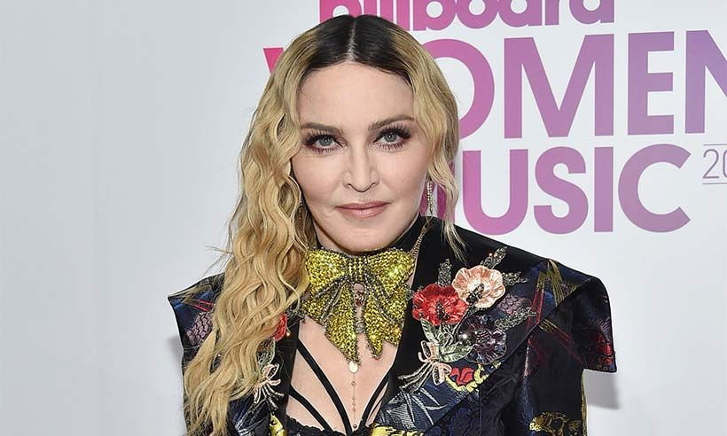 Madonna nü fotoğraflarını satışa çıkardı - Sayfa 2