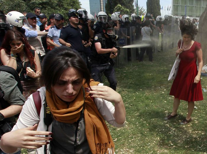 Kadınlar Tüm Zamanların En Güçlü Protestocuları Oldu - Sayfa 22